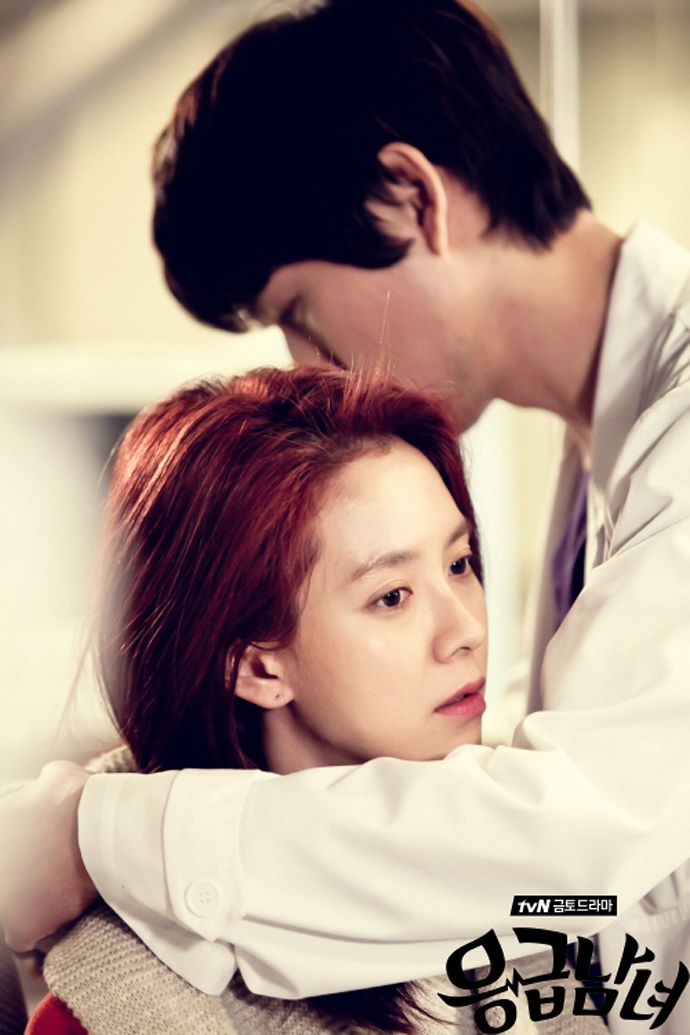 “Emergency Couple” Episode 10 to 12 Stills + Episode 14 Preview Couch
